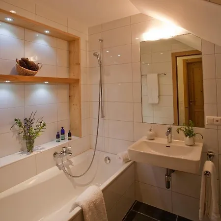 Catherine Horská chata *